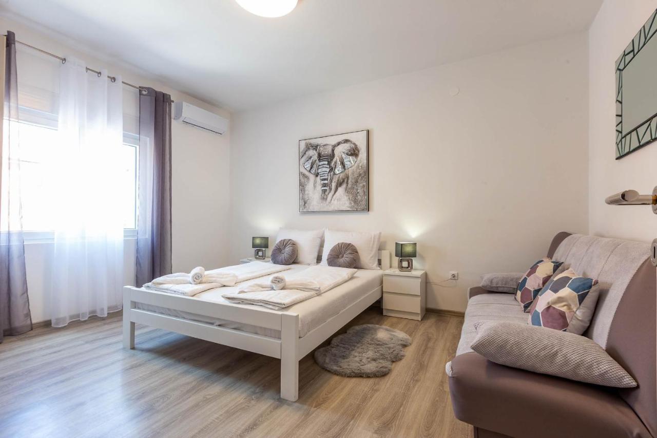 Apartment Viktorija 1br